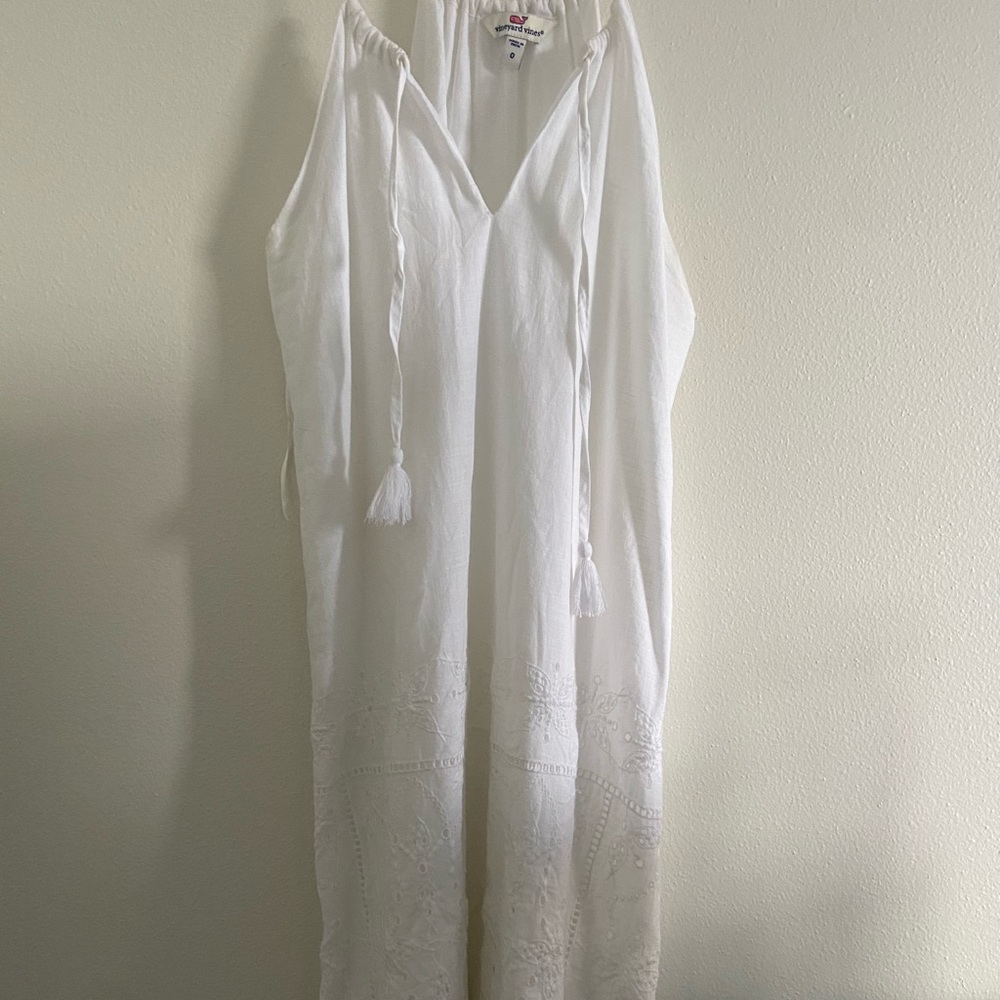 White Vineyard Vines Dress